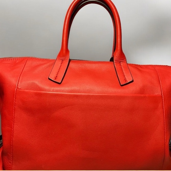 Vince Camuto Davia Red Leather Satchel Rare! - Picture 2 of 13